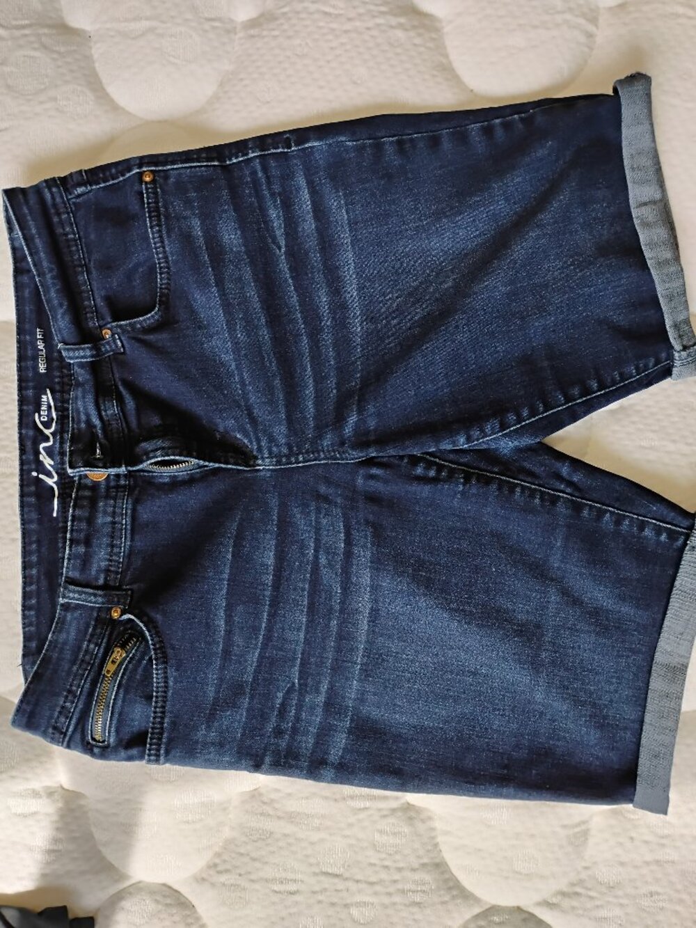Bermuda jeans